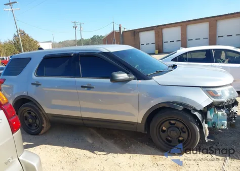 2016 Ford Police Interceptor из США, поврежденный, VIN 1FM5K8ATXGGD05865